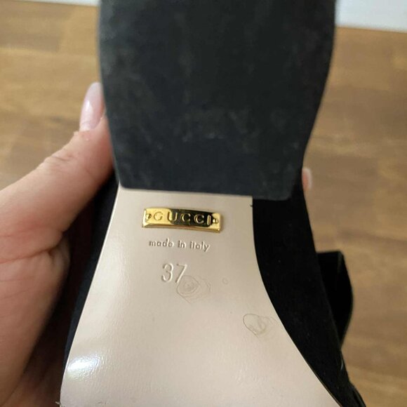 Gucci Black Suede GG Marmot Fringe pumps - Picture 3 of 7